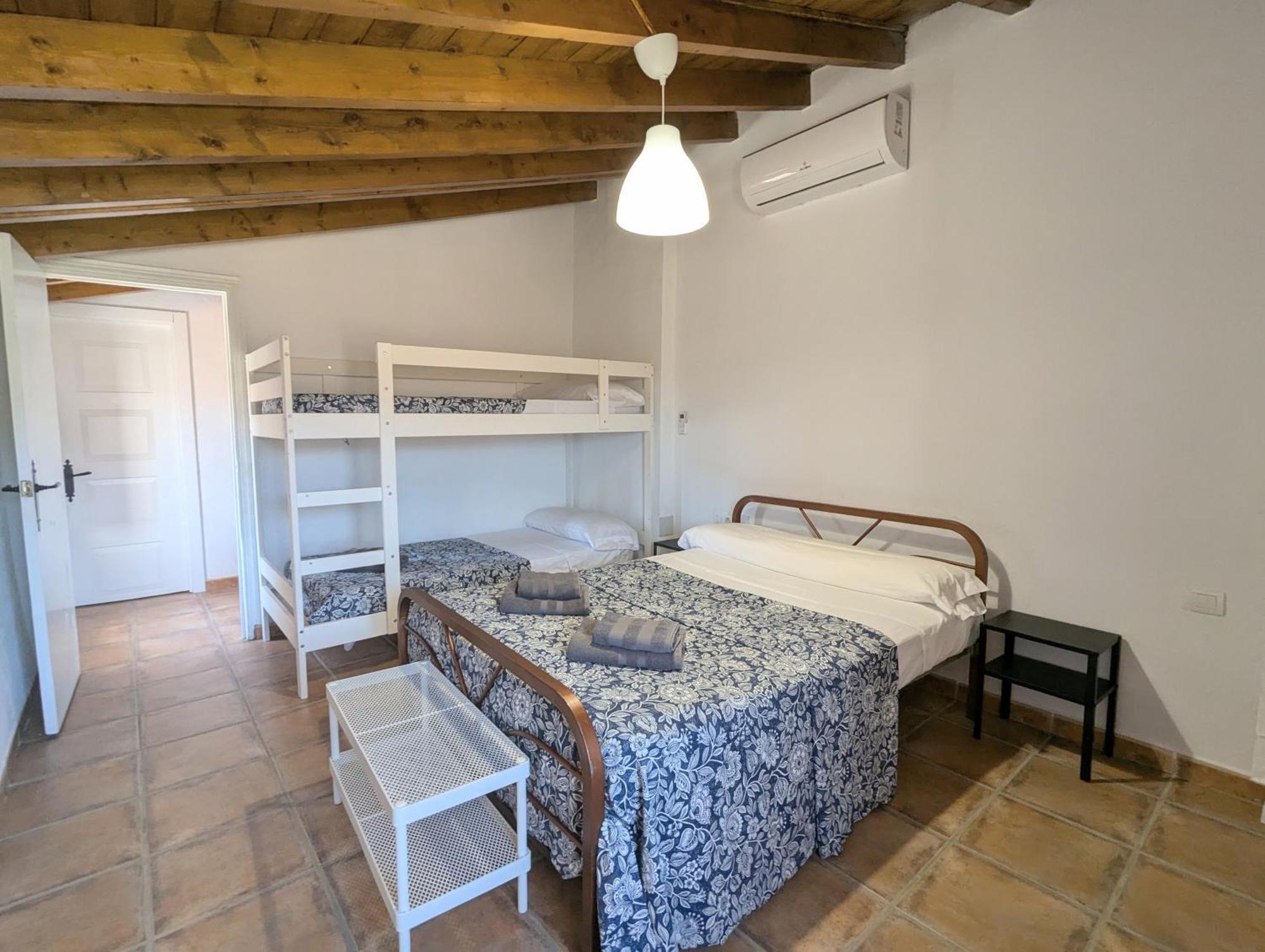 Casa Rural Pagalvan Málaga Extérieur photo